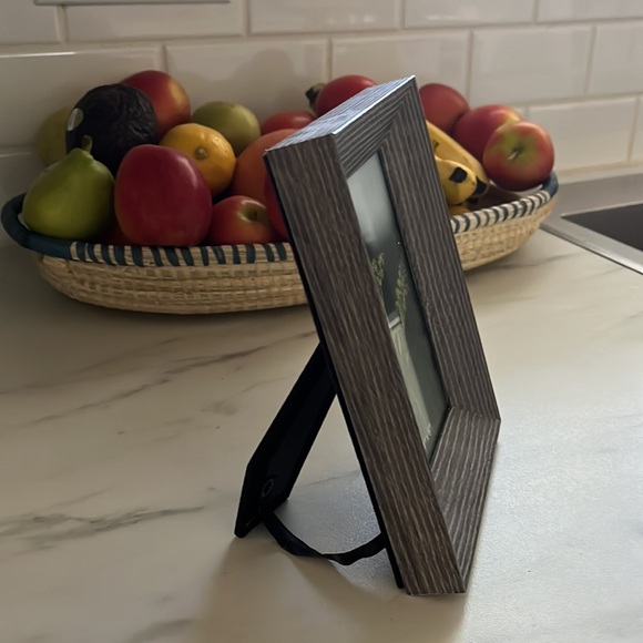 New frame - Picture 6 of 7